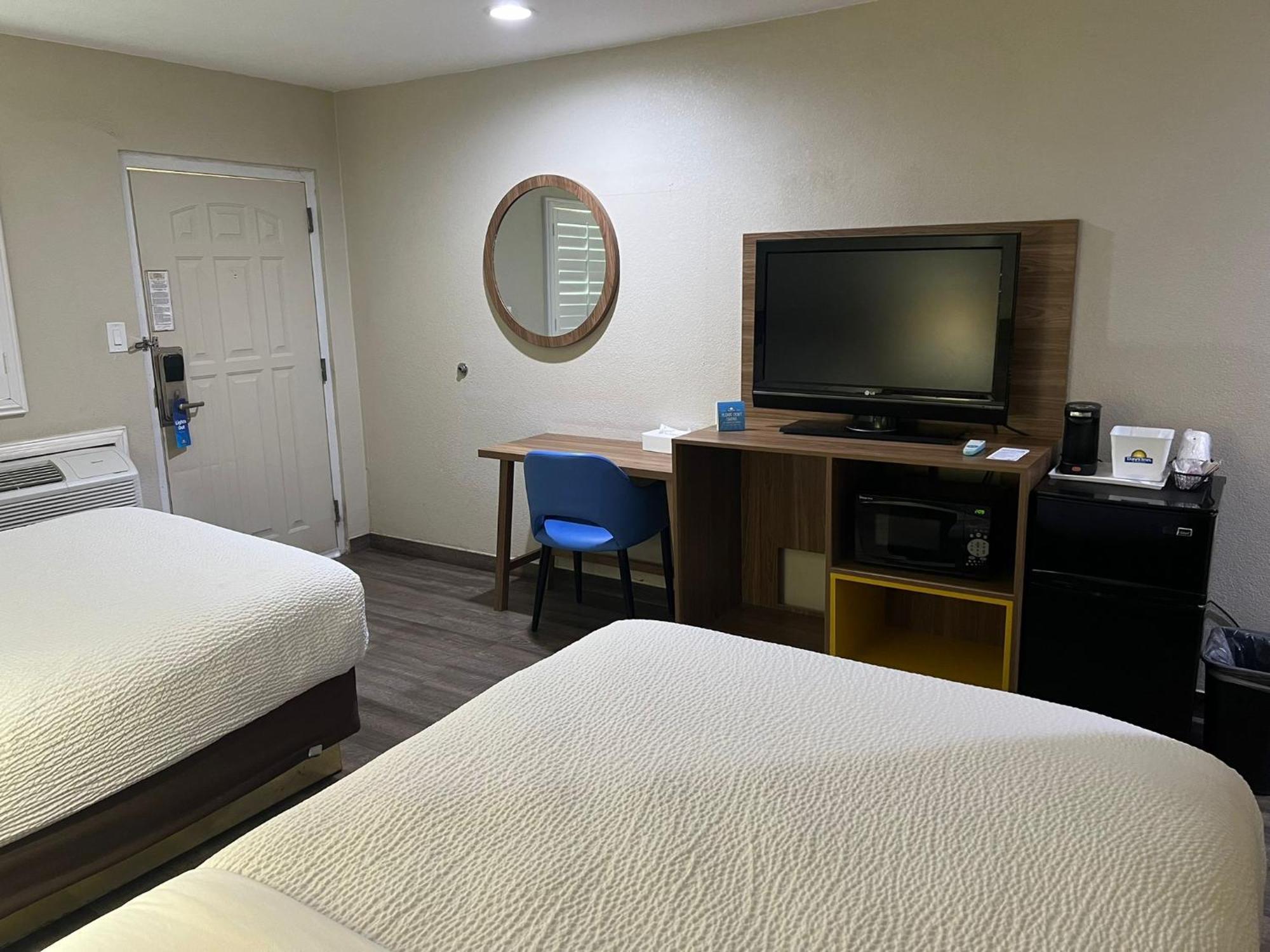 Days Inn By Wyndham El Centro Exterior photo